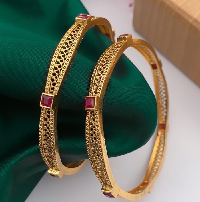 A classic gold bangle